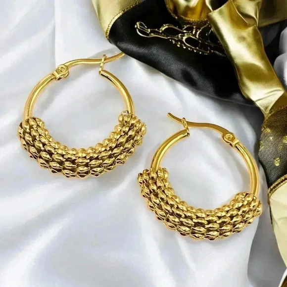 🆕 18K Gold Plated Beaded Hoop Earrings | Hypoallergenic & Gift-Ready 🎁 - Picture 1 of 8